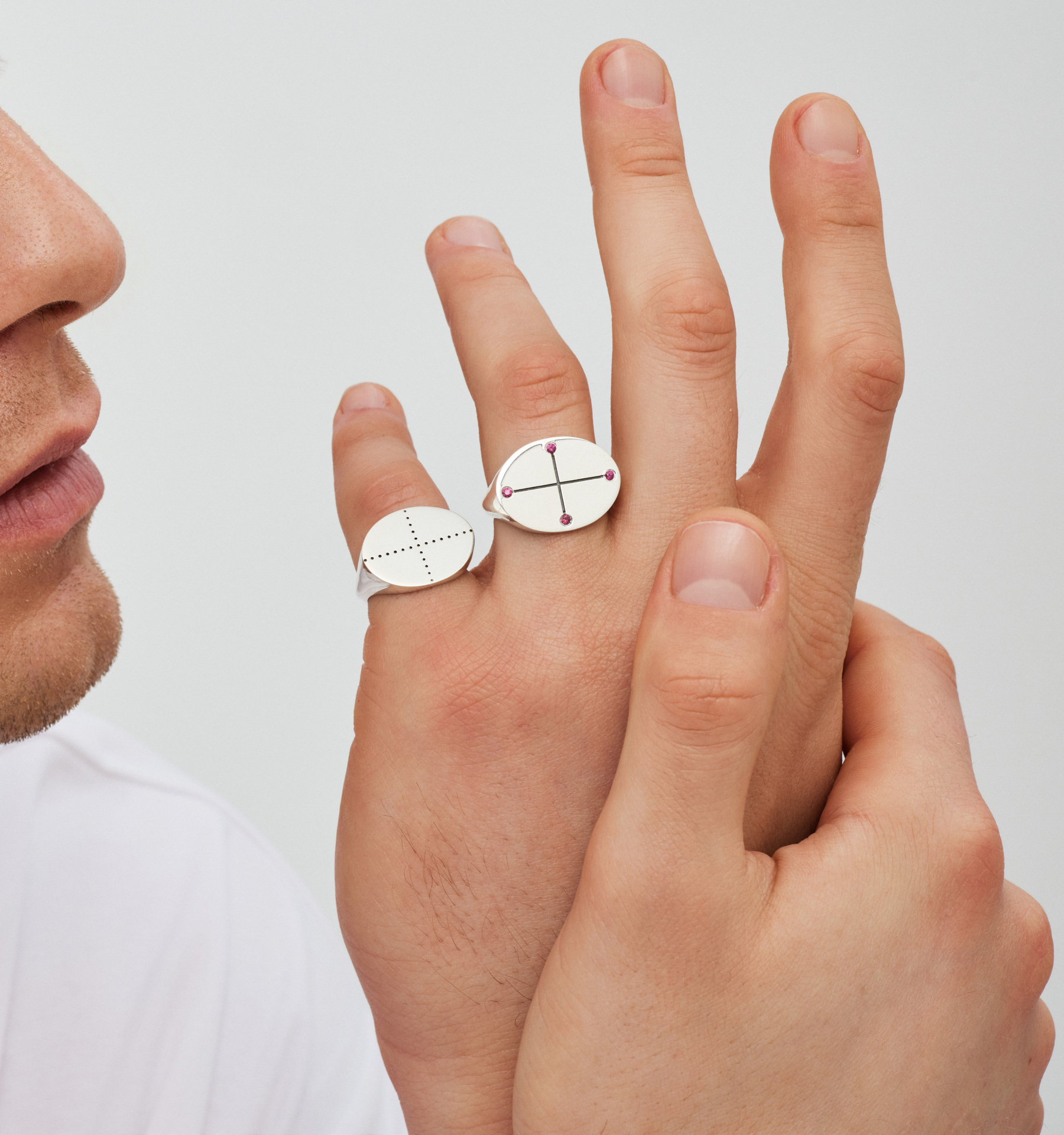 Unisex Dots silver cross ring - Image 2